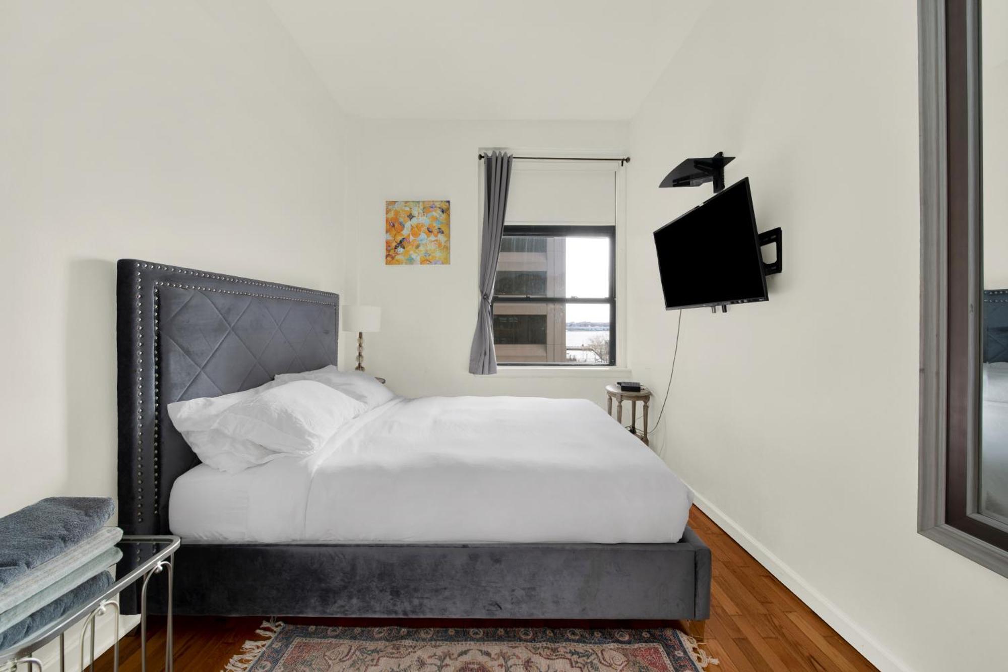 Four Bedroom Penthouse With Views Of Statue Of Liberty Apartamento